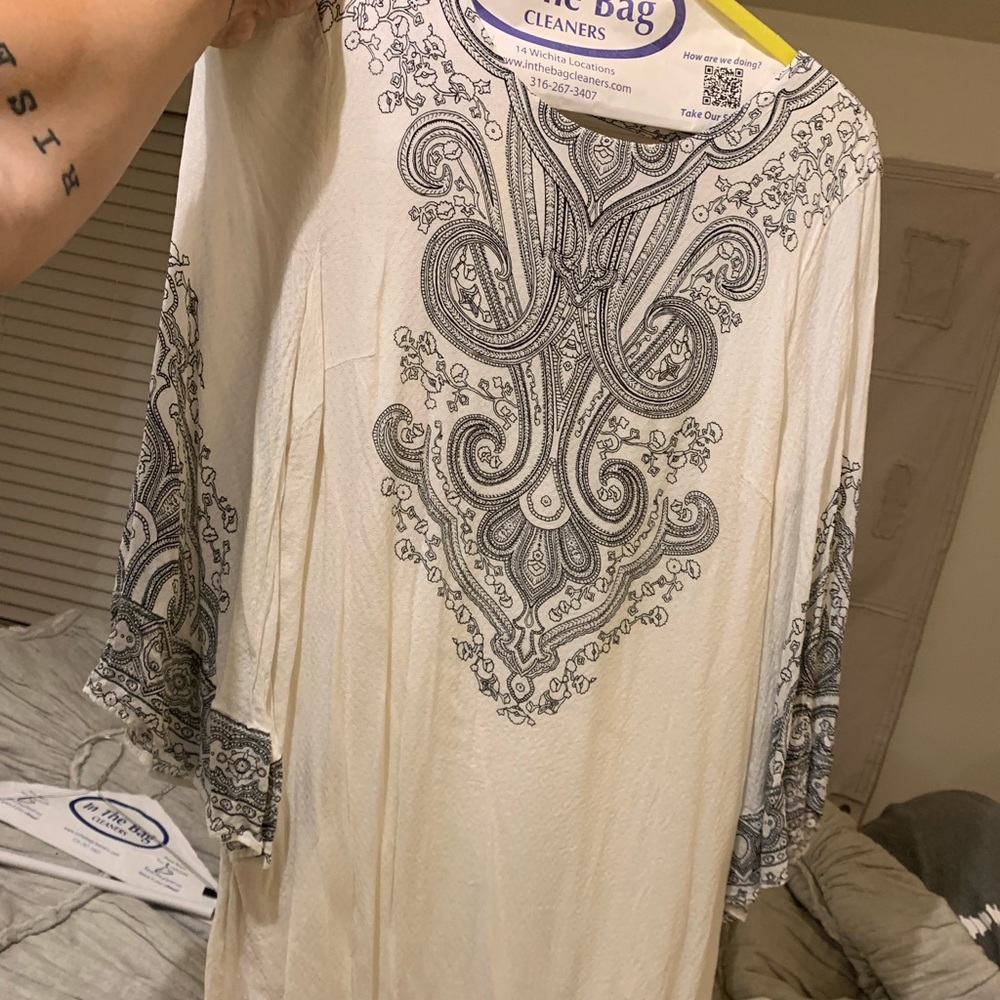 Urban Outfitters Ivory 3/4 Sleeve Dress